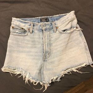 Abercrombie High Waisted Denim Shorts - Light Wash